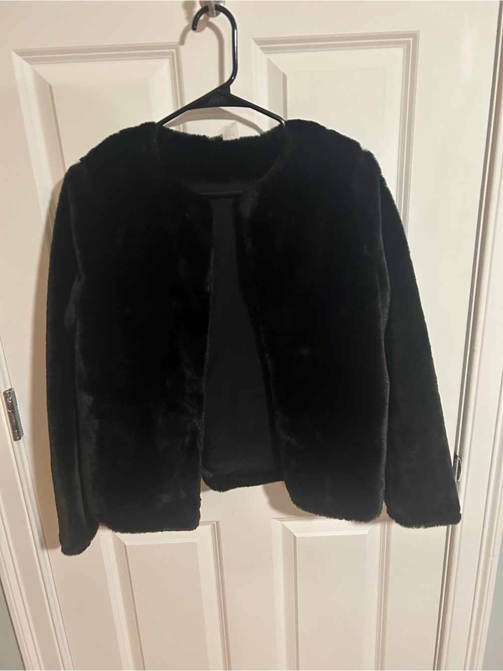 H&M Black Faux Fur Teddy Jacket (NWOT)
